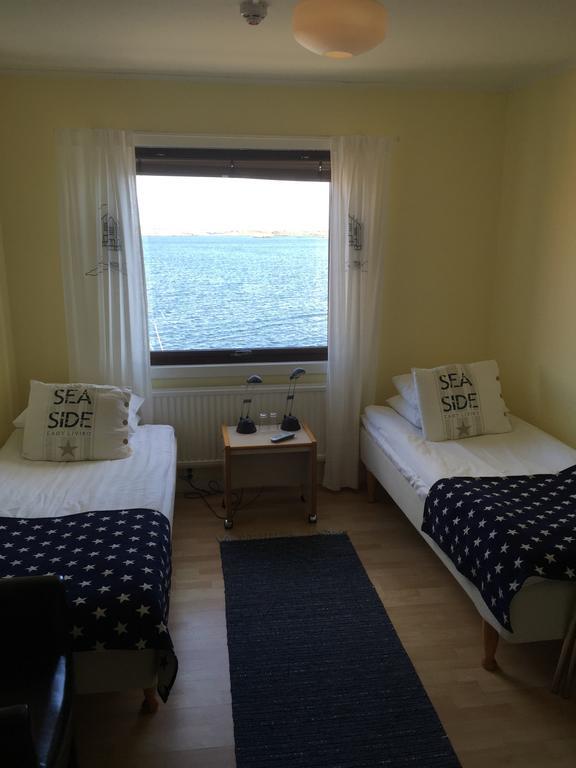 Hotell Fisketangen Kungshamn Habitación foto